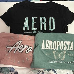 The colors are black, pink, and green